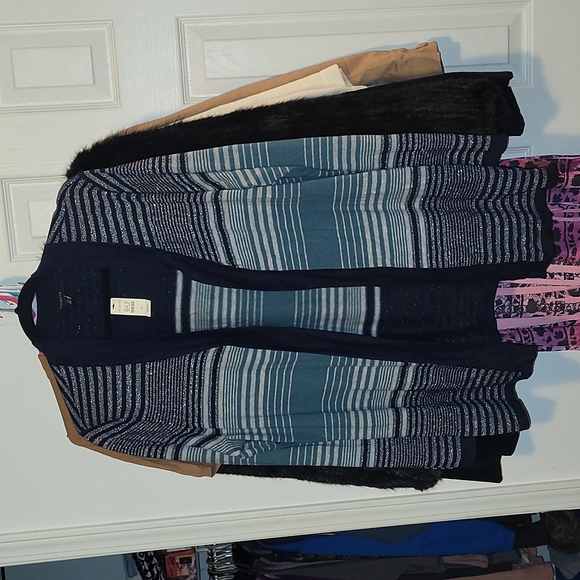 New Talbots sweater - Picture 1 of 5